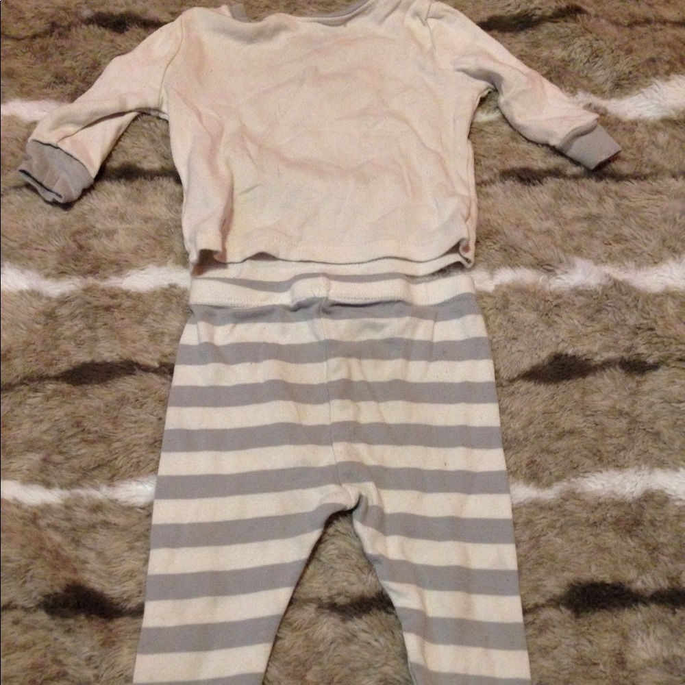 Pjs - Picture 2 of 2